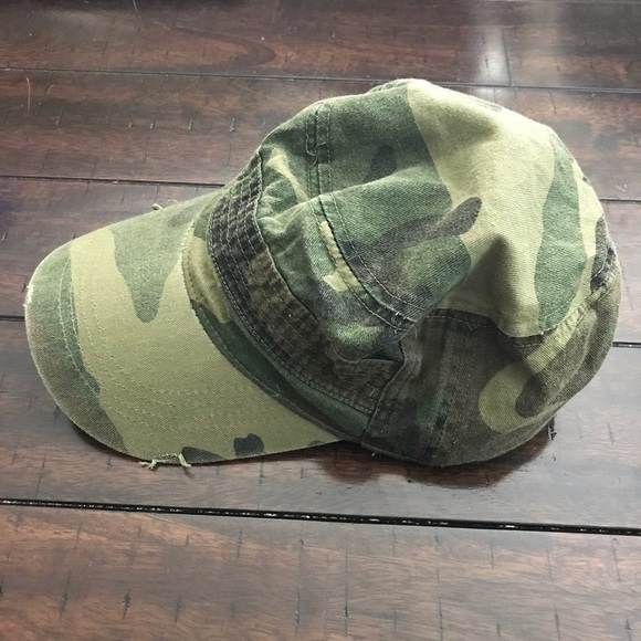 Madden NYC distressed camouflage cadet baseball cap - Picture 7 of 7